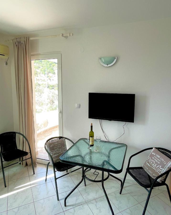 Apartments Villa Relax Petrovac Luaran gambar