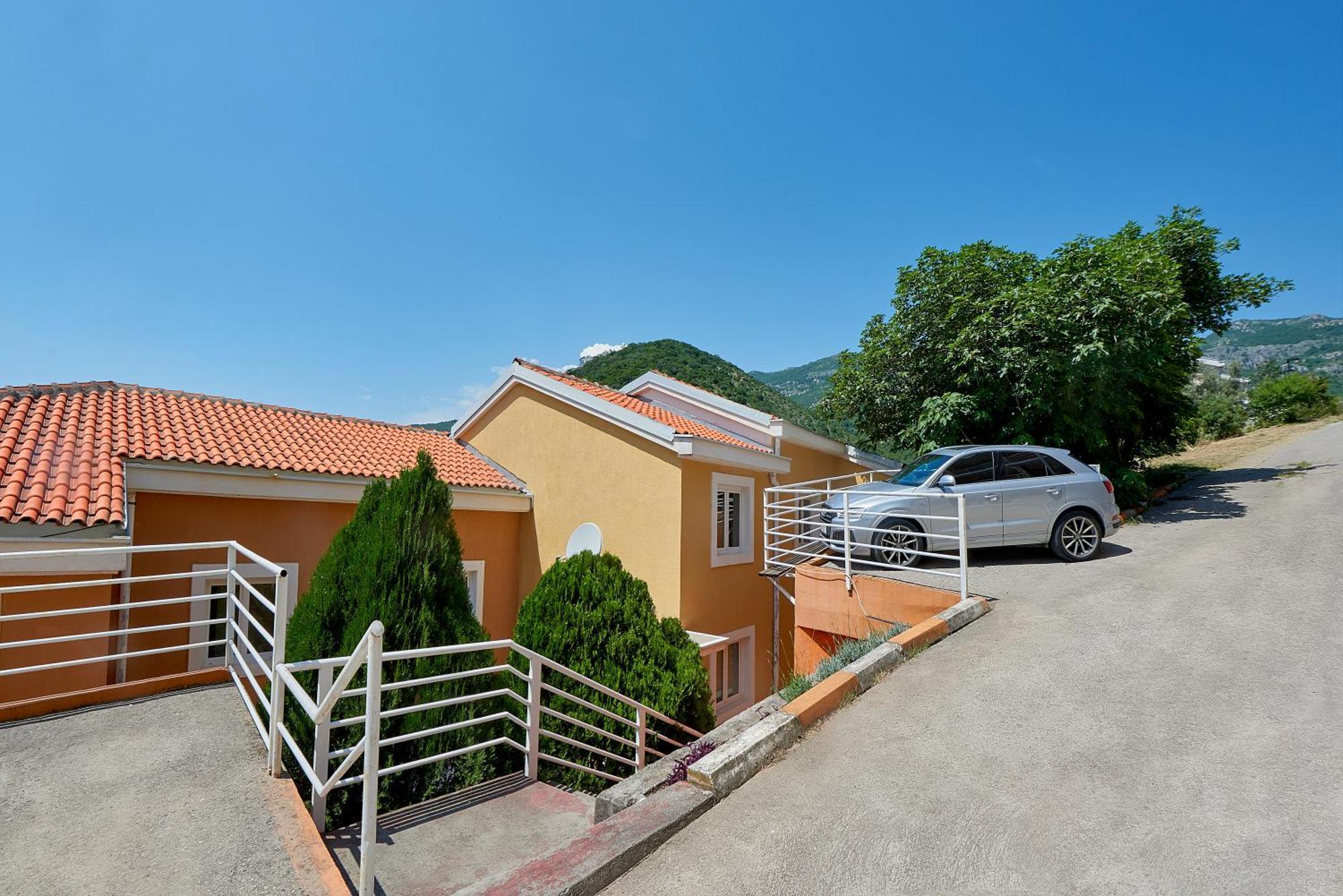 Apartments Villa Relax Petrovac Luaran gambar