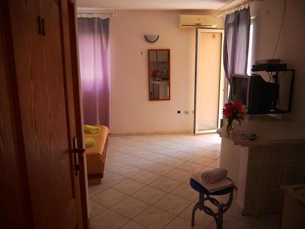 Apartments Villa Relax Petrovac Luaran gambar
